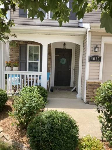 Main picture of 4012 Campion St