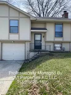 Main picture of 7417 NW 82nd St