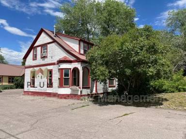 Main picture of 807 Bulwer St