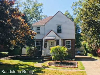 Main picture of 2050 E 228th St