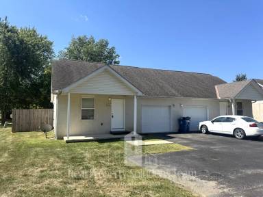 Main picture of Aston Ridge Apartments