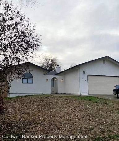 Main picture of 845 Spaniel Dr