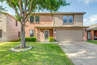 Main picture of 2112 Royal Acres Trl