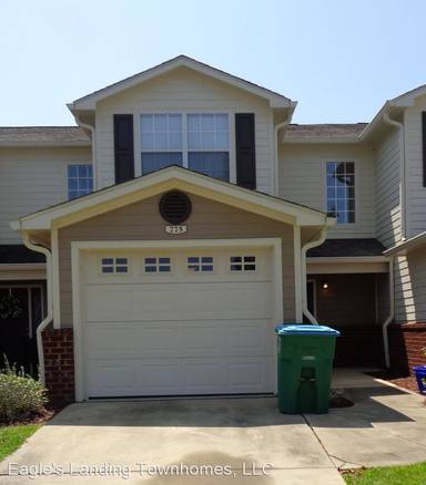Main picture of 703-764 Majestic Dr