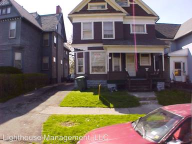 Main picture of 71 Ambrose St