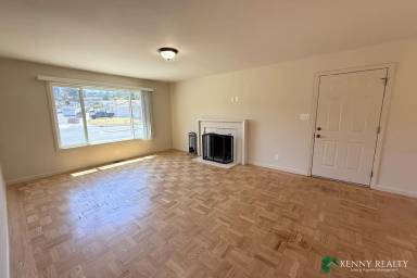 Main picture of 134 Hilton Ave