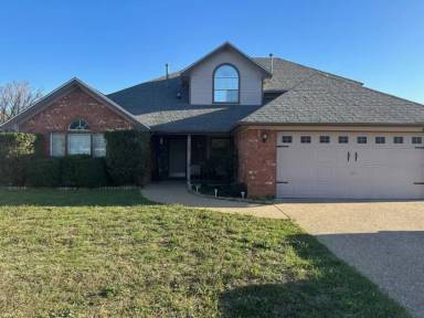Main picture of 1807 Volley Ln