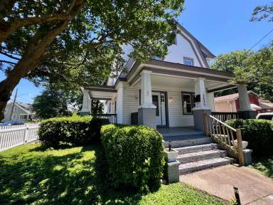 Main picture of 3436 Chesapeake Blvd
