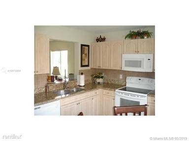 Main picture of 6255 SW 47th Mnr
