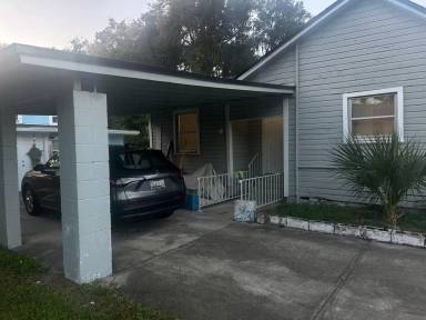 Main picture of 312 S Frankfort Ave