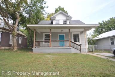 Main picture of 805 W Locust St