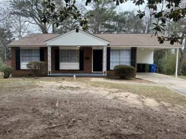 Main picture of 11 Derby Ct