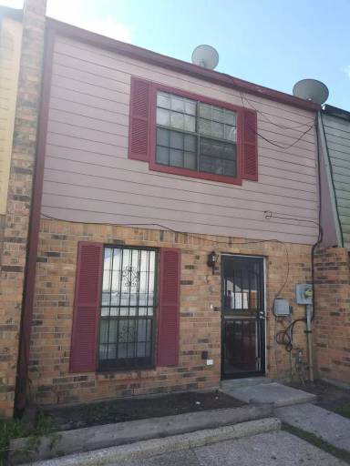 Main picture of 7846 N Coronet Ct