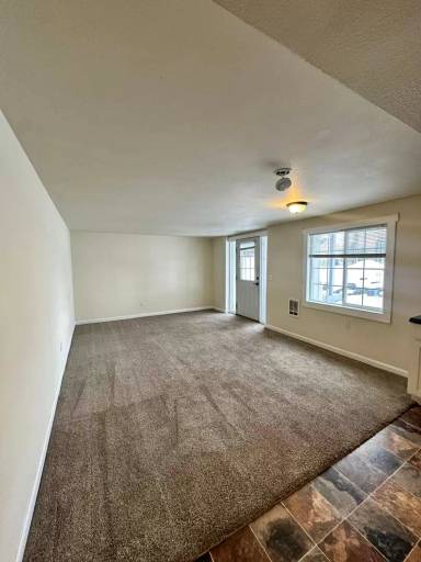 Main picture of 1444 3rd St NE