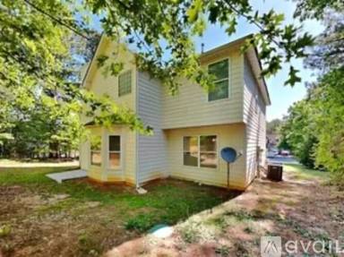 Main picture of 150 Kentucky Way