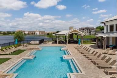 Main picture of Broxton Bay Apartments
