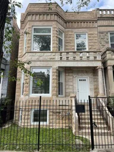 Main picture of 4232 W Gladys Ave