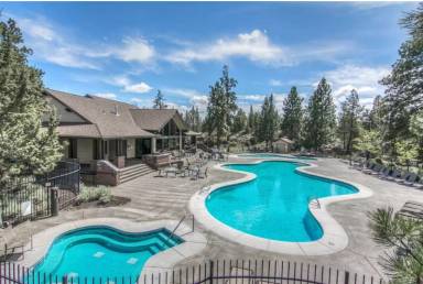 Main picture of 20820 Gateway Dr