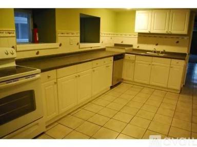 Main picture of 4640 Sansom St