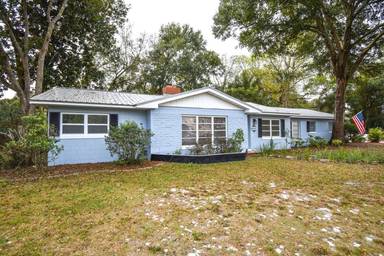 Main picture of 2517 Osceola Dr