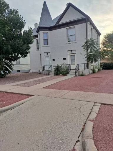 Main picture of 511 Belmont Ave