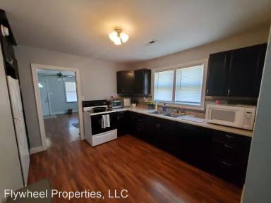 Main picture of 1203 Grant Ave