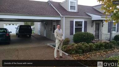 Main picture of 72 Valeria St
