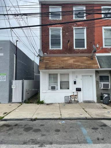 Main picture of 5 S 5th St