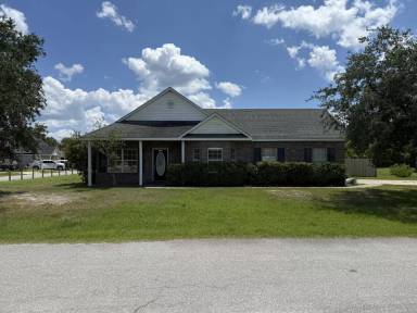 Main picture of 270 Mallot Beach Dr