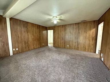 Main picture of 503 E Dean Ave