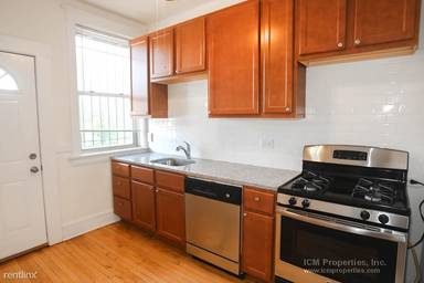 Main picture of 1601-15 W Berteau Ave Apartments