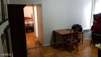 Main picture of 585 E 21st St
