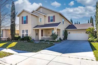 Main picture of 1128 Fountain Grass Dr