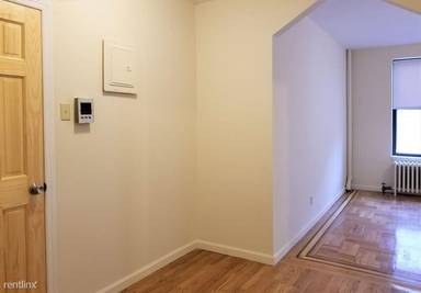 Main picture of 8722 Bay Pkwy