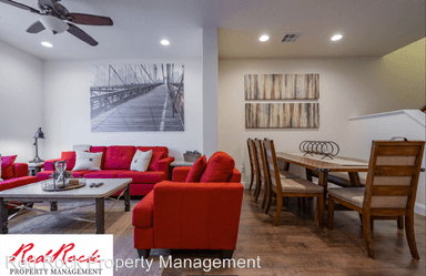 Main picture of 1901 E Holiday Ln