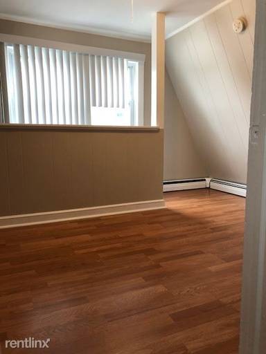 Main picture of 11 Peveril Rd