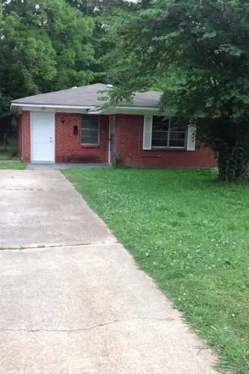 Main picture of 430 Fuller St