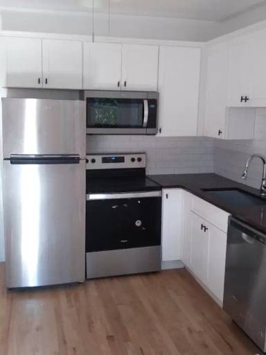 Main picture of 260 Saint George St