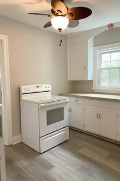 Main picture of 367 Rayon Dr