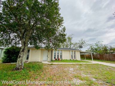 Main picture of 7410 Buchanan Dr