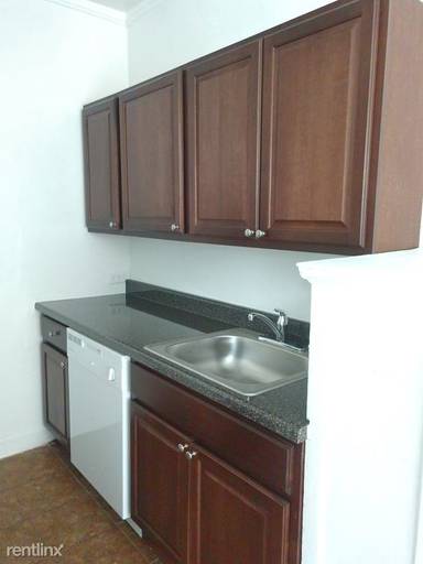 Main picture of 4866 N Magnolia Ave
