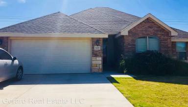 Main picture of 7157 McLeod Dr