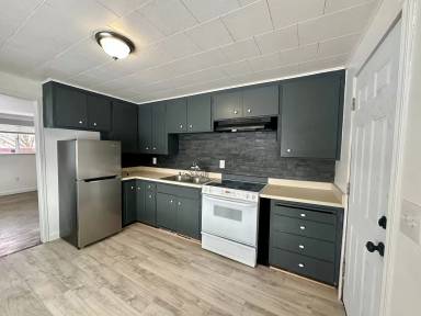 Main picture of 2325 Home Ave