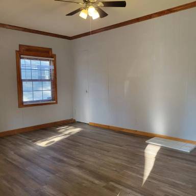 Main picture of 2540 S 4th St