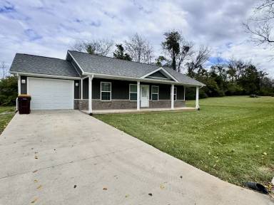 Main picture of 97 Timothy Ln