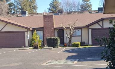 Main picture of 1118 N Gem St