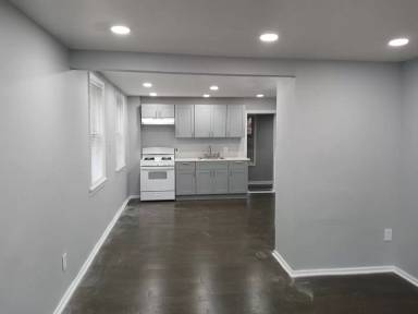 Main picture of 8 Mangam St