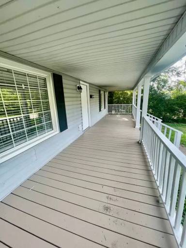 Main picture of 216 W Lee Ave