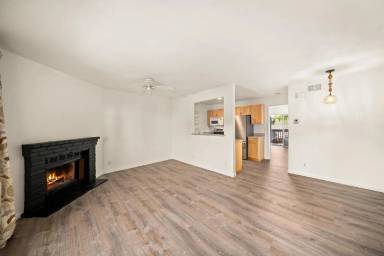 Main picture of 4565 Cleveland Ave