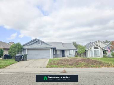 Main picture of 6916 Shady Woods Way